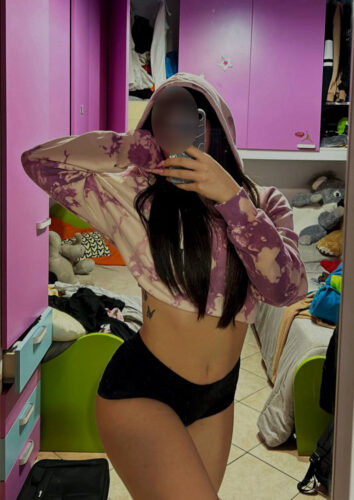 Adana Escort Nazlı & Petek Dünya güzeli ile görüşün