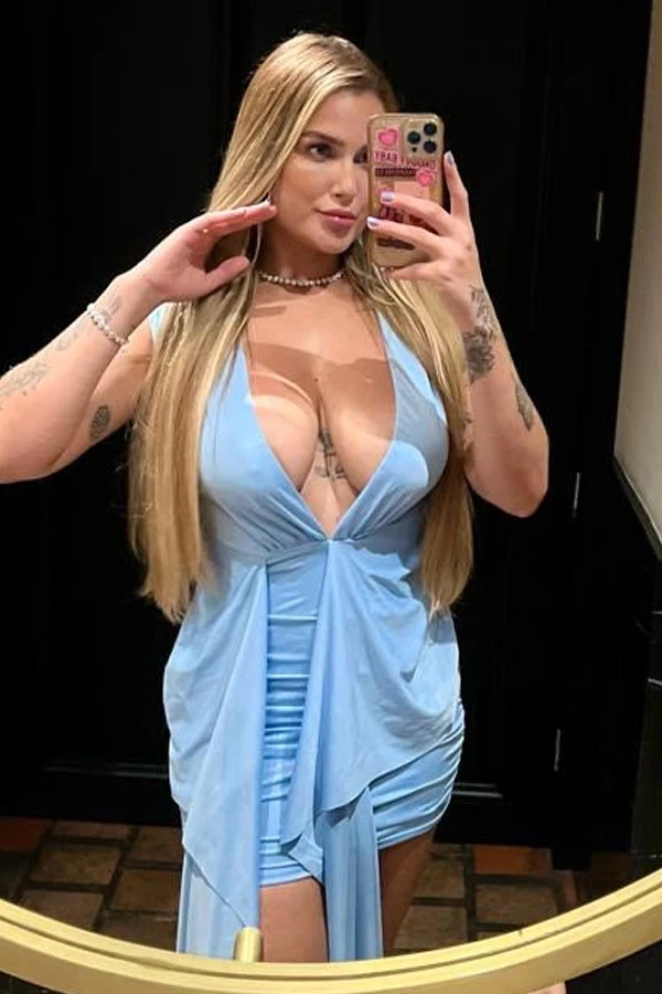 Anal Seks Yapan Escort Rüya Çok Sıcak Bir Samimiyetin Peşinde