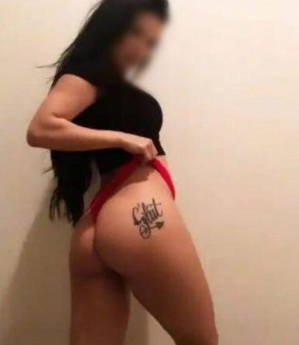 Adana Escort Kıvılcım Sizi Mekanınızda Mutlu Edecek
