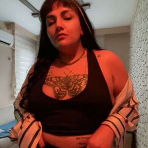 Seyhan Özbek Escort Kadın Lale